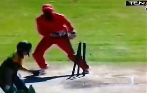 AB’s embarrassing run-out