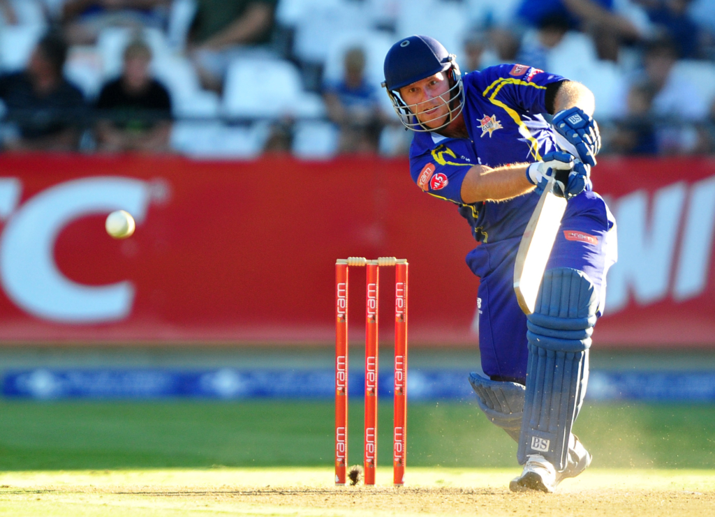 Cobras finish on low note
