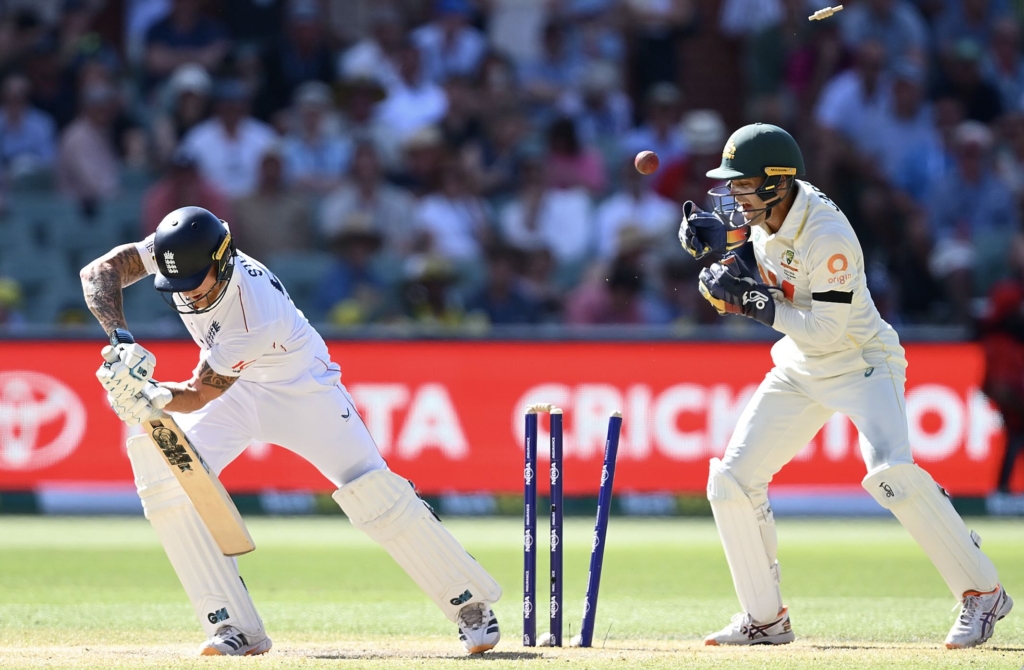 Australia close in on Ashes series win