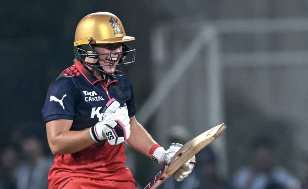 De Klerk blasts RCB to victory in WPL opener