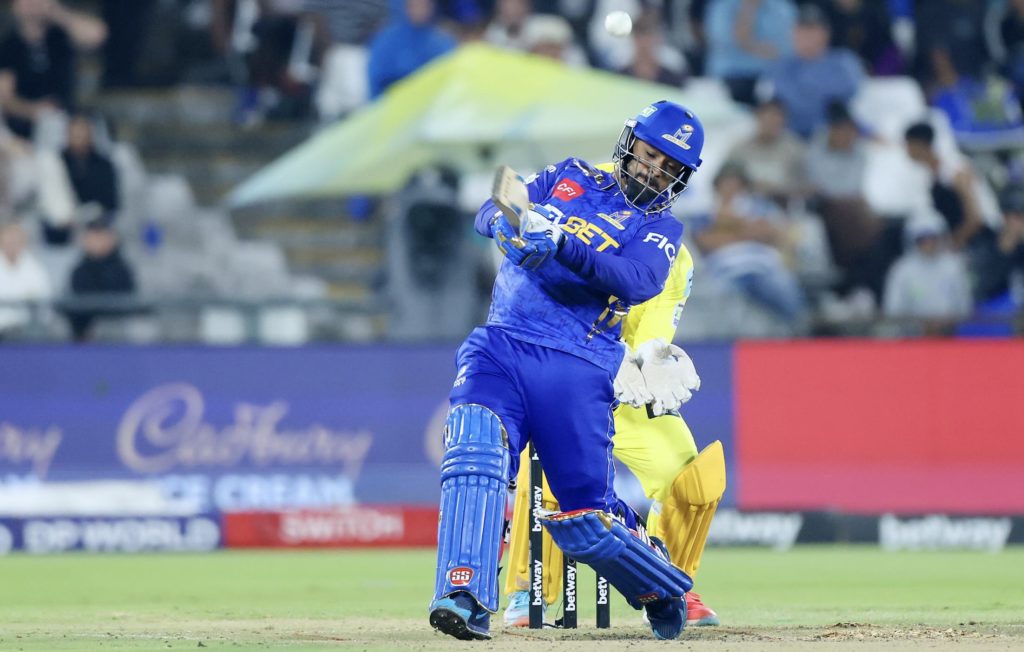 Pooran, Smith power MI Cape Town to first win