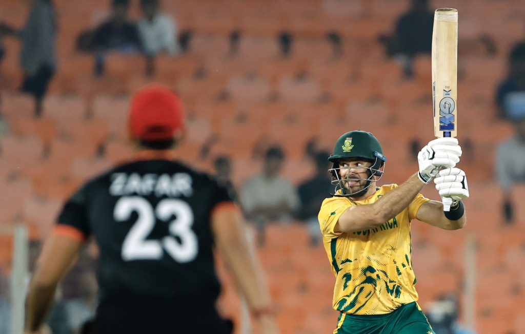 Markram, Ngidi star as Proteas crush Canada