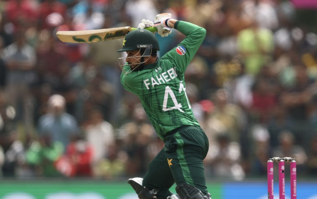 Faheem blitz sees Pakistan avoid big shock