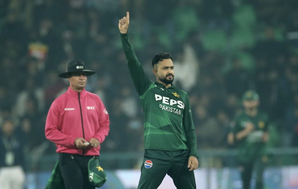 Resurgent Pakistan whitewash Australia