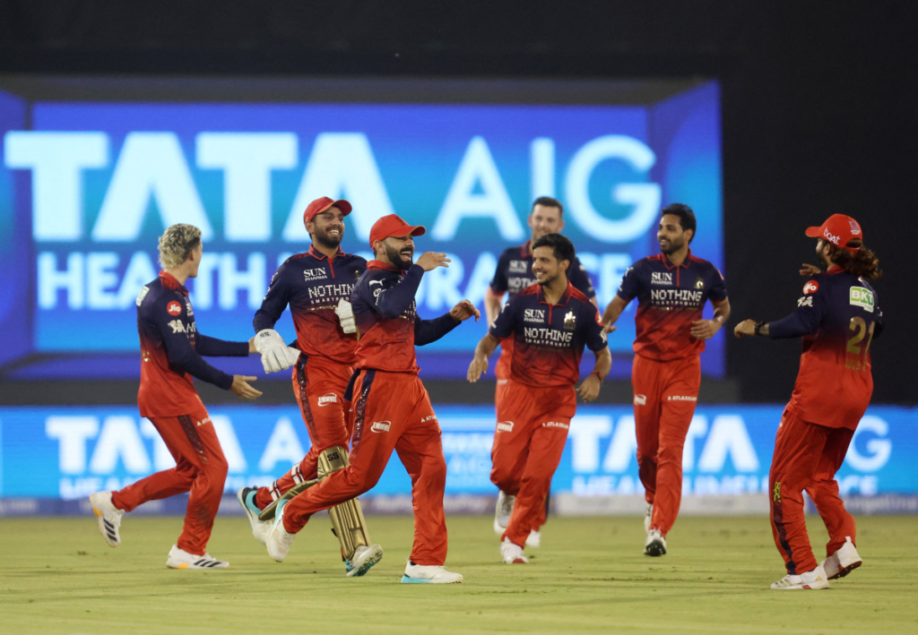 RCB hold nerve as MI crash out of IPL 2026